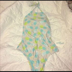 -XS NWT  Pineapple one piece suit